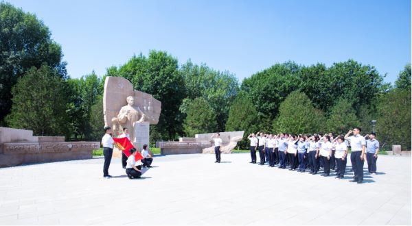 米兰MiLan(中国)组织开展“践行八项规定 永葆清廉本色”主题党日活动